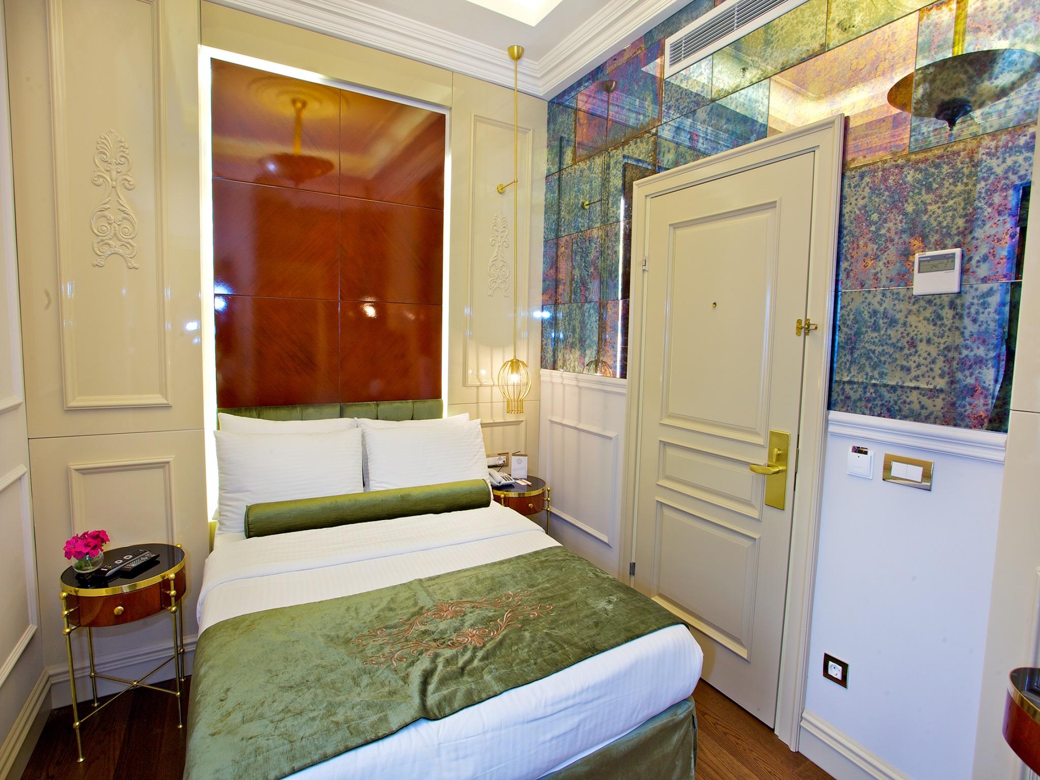 Taksim Star Hotel Istanbul Exteriör bild